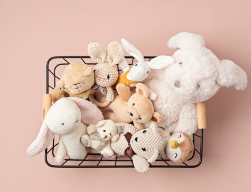 Comment une simple peluche aide à apaiser les peurs nocturnes ?