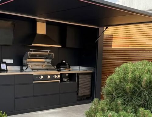 Installer un barbecue fixe dans une cuisine extérieure : bonne ou mauvaise idée ?