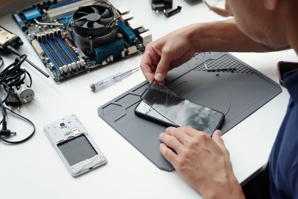 Les pannes de smartphone les plus fréquentes et comment les reconnaître