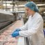 Comment concilier hygiène, nettoyage et cadence de production avec un convoyeur agroalimentaire ?