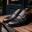 Élégance, caractère et tradition : le succès des chaussures à boucles pour homme